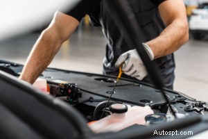 Výměna oleje a filtru:Proč jsou nezbytné pro zdraví motoru 
