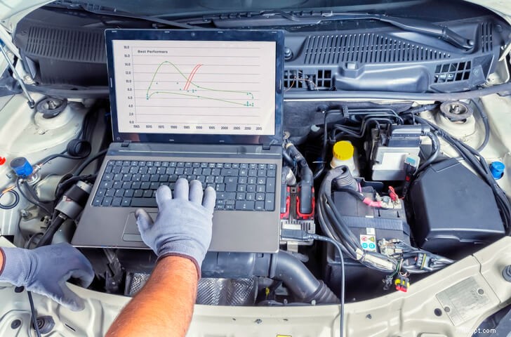 3 základní kontroly, když vaše auto klimatizace přestane fungovat 
