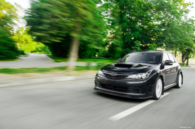 5 základních automobilových dovedností, které musí dospívající zvládnout 