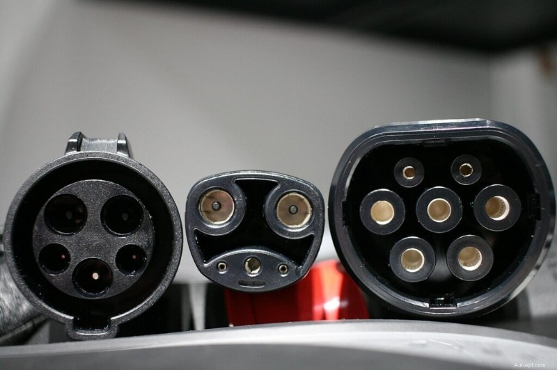 Zvyšte zkušenosti hostů:Proč hotely potřebují nabíjecí stanice pro elektromobily 