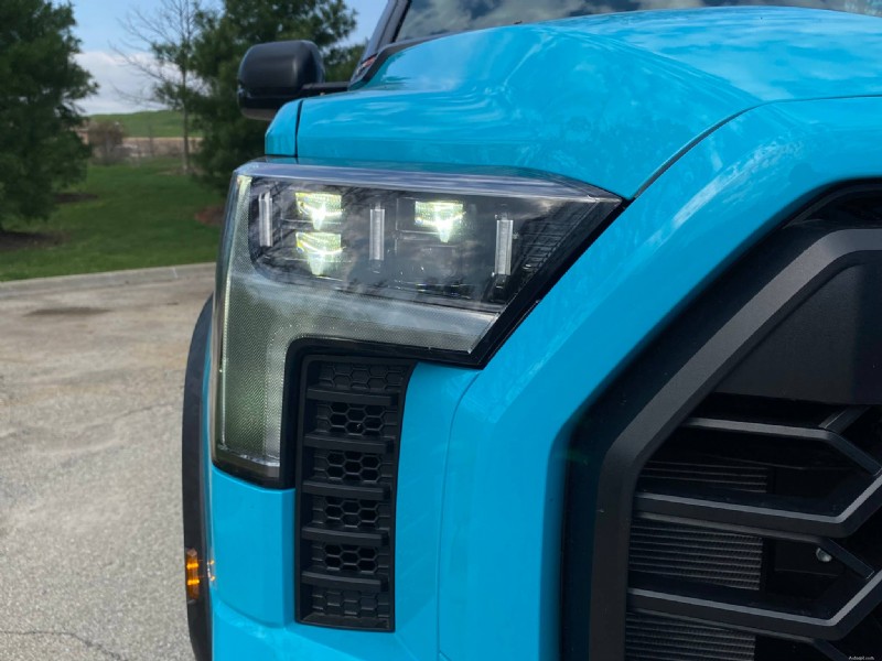 Toyota Tundra TRD Pro i-FORCE MAX 2026:Hloubková a nezaujatá recenze 