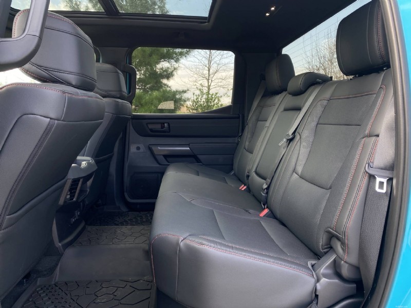 Toyota Tundra TRD Pro i-FORCE MAX 2026:Hloubková a nezaujatá recenze 