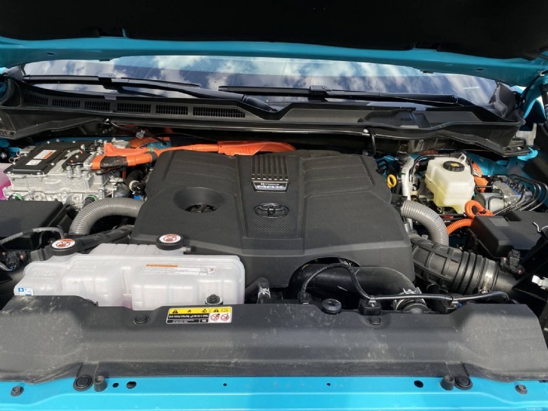 Toyota Tundra TRD Pro i-FORCE MAX 2026:Hloubková a nezaujatá recenze 