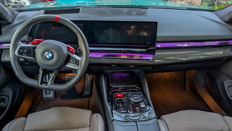 2025 BMW M5 Touring PHEV:Zkontrolován jeden týden výkonu ve skutečném světě