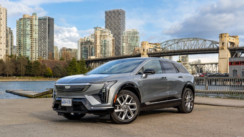 Recenze Cadillac Optiq z roku 2026:Luxusní kompaktní elektromobil, který nabízí styl, pohodlí a špičkovou technologii