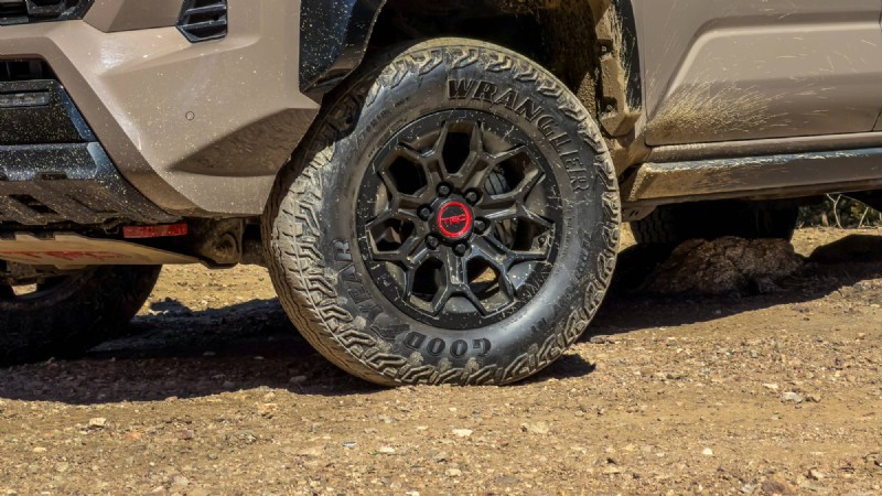 Frontier vs Tacoma:Který off-Road Truck vyhraje? 
