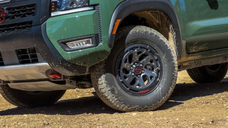 Frontier vs Tacoma:Který off-Road Truck vyhraje? 