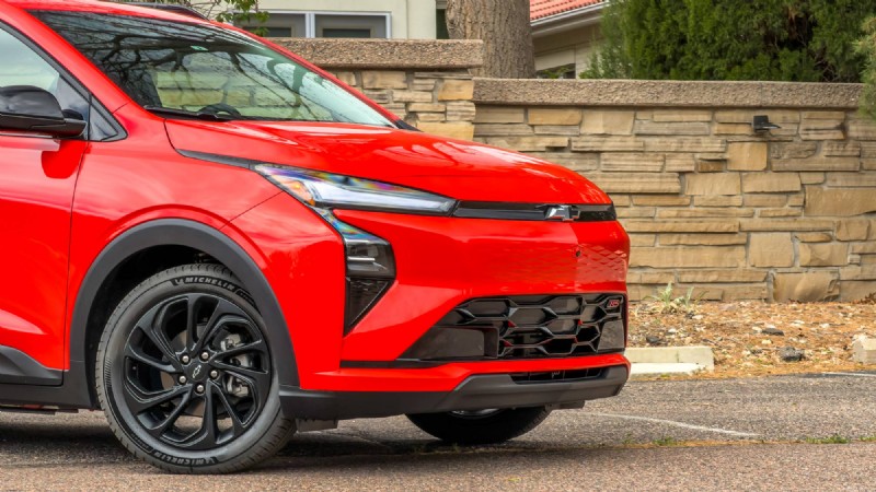 Recenze 2027 Chevrolet Bolt:Proč nejnovější model čelí zvěstem o zrušení 