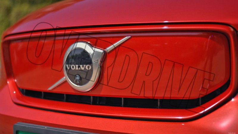 2022 Volvo XC40 Dobíjecí standard – přehled exteriéru