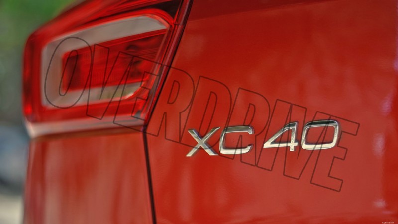 2022 Volvo XC40 Dobíjecí standard – přehled exteriéru