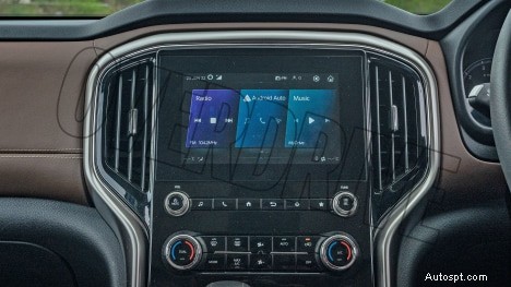 Mahindra Scorpio‑N 2022 Z8L Benzín MT:6rychlostní, 6místný interiér – úplné specifikace a přednosti
