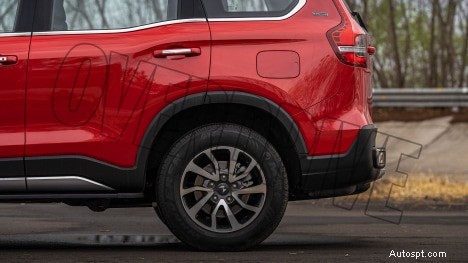 Mahindra Scorpio-N 2022 Z8L Benzín – 6rychlostní manuální, elegantní exteriér 