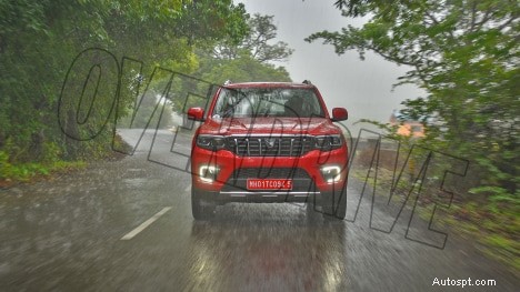 Mahindra Scorpio-N 2022 Z8L Benzín – 6rychlostní manuální, elegantní exteriér 
