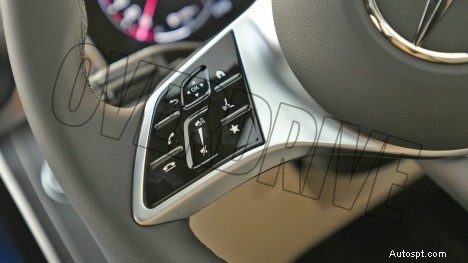 2022 Interiér Mercedes-Benz třídy C C200 – luxus, pohodlí a špičkový design 