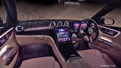 2022 Interiér Mercedes-Benz třídy C C200 – luxus, pohodlí a špičkový design 