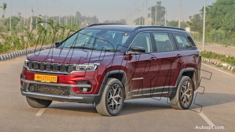 Prozkoumejte Jeep Meridian 2022 Limited Exterior – prémiový design a robustní výkon 