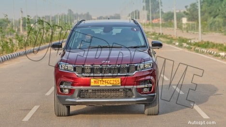 Prozkoumejte Jeep Meridian 2022 Limited Exterior – prémiový design a robustní výkon 