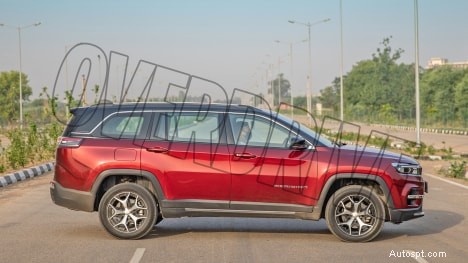 Prozkoumejte Jeep Meridian 2022 Limited Exterior – prémiový design a robustní výkon 