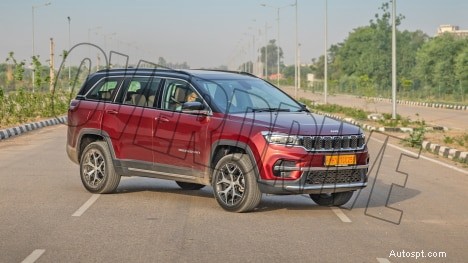 Prozkoumejte Jeep Meridian 2022 Limited Exterior – prémiový design a robustní výkon 