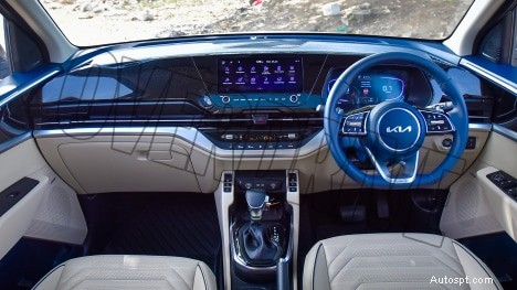 2022 Kia Carens Luxury Plus – 7místný, motor 1,5 l, 6rychlostní automatický interiér