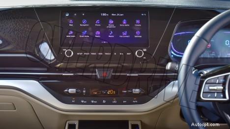 2022 Kia Carens Luxury Plus – 7místný, motor 1,5 l, 6rychlostní automatický interiér