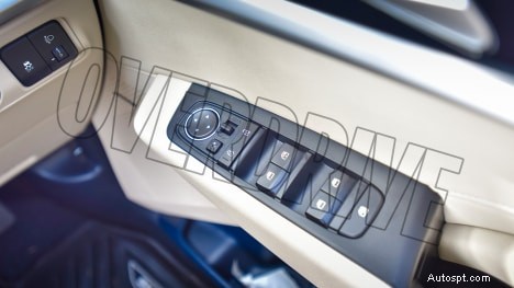 2022 Kia Carens Luxury Plus – 7místný, motor 1,5 l, 6rychlostní automatický interiér