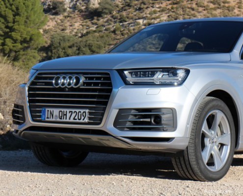 Audi Q7 e‑tron 3.0 TDI:První jízda luxusního hybridního SUV s naftovým plug-inem 