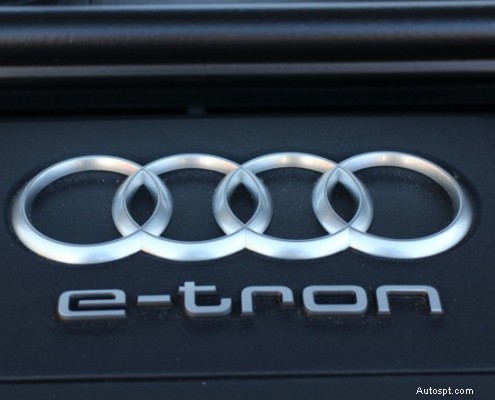 Audi Q7 e‑tron 3.0 TDI:První jízda luxusního hybridního SUV s naftovým plug-inem 