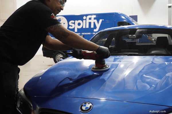 Chraňte své auto letos v létě:Nejlepší průvodce keramickým nátěrem 