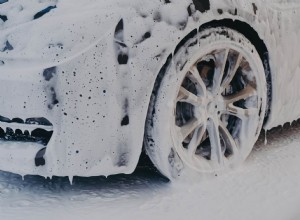 Vysvětlení sněhové pěny:Bezpečně vyčistěte své auto pomocí vědy 