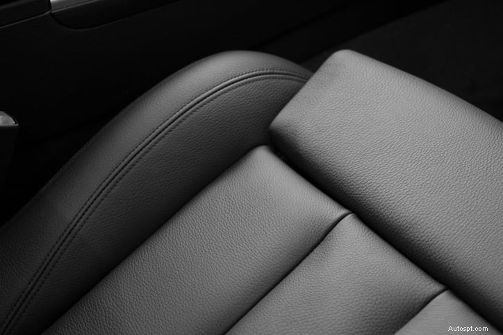 Čištění a péče o kožené autosedačky jako profesionál – dokonalý průvodce 