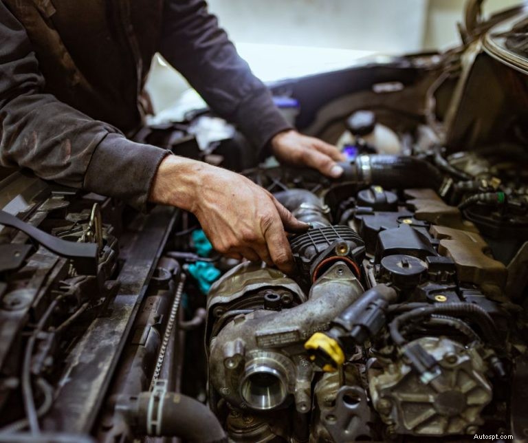 Špičkové autoopravny v Idaho Falls – Důvěryhodní odborníci z C&S Auto Repair 