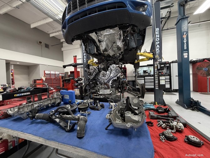 Smart Fix vs Good Fix:Výběr správné opravy pro úniky krytu rozvodů Porsche 