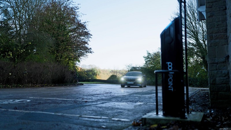 Co je cílové zpoplatnění? Napájejte svůj elektromobil při průzkumu 