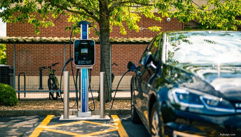 Co je cílové zpoplatnění? Napájejte svůj elektromobil při průzkumu 
