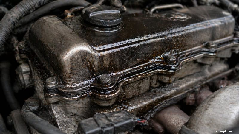 Vysvětlení úniků automobilového oleje:Příčiny, příznaky, opravy a odhady nákladů – Rx mechanik 