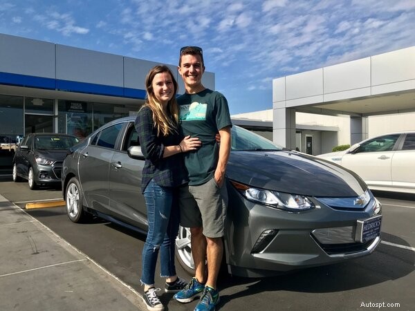 2017 Chevy Volt:Recenze 50 000 mil – výkon, spolehlivost a náklady na vlastnictví 