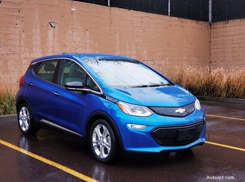 2017 Chevy Volt:Recenze 50 000 mil – výkon, spolehlivost a náklady na vlastnictví 