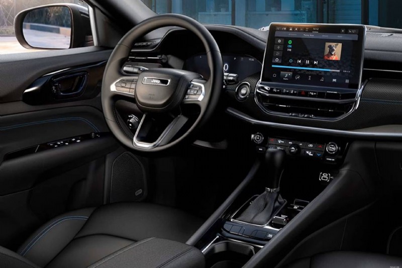 Náklady na údržbu Jeep Compass:Servisní plán, spolehlivost a 10letá předpověď 
