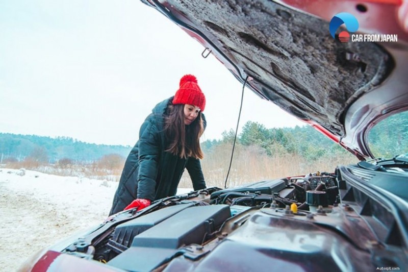 Proč vaše auto po týdnu nečinnosti nenastartuje:Běžné příčiny a rychlá řešení 