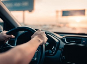 Měli by studenti řídit auta? Zvažování výhod, nevýhod a praktických tipů 