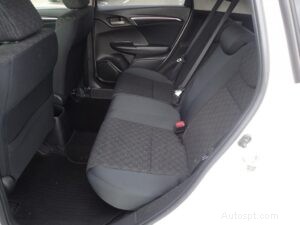 Proč je Honda Fit GK3 africkým výběrem pro rok 2026 pro úsporu paliva, pohodlí a hodnotu při dalším prodeji 