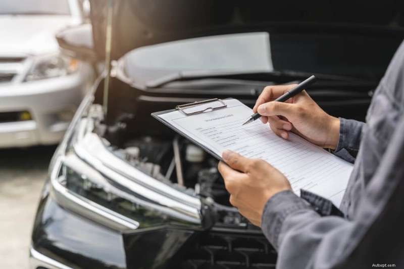 Chraňte se před podvody s automatickými opravami:Tipy odborníků, jak zjistit a vyhnout se přebíjení 