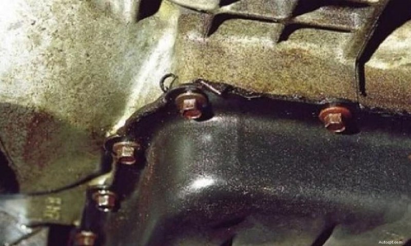 Proč vaše auto cuká při zpomalování? Příčiny, diagnostika a opravy 