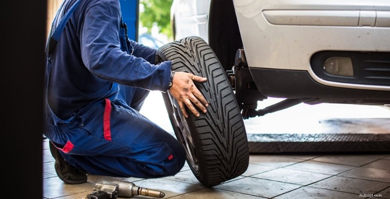 Průvodce cenou autoservisu:Co očekávat a jak ušetřit 