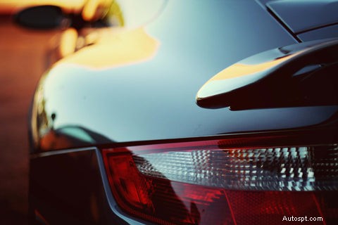 Jak keramický povlak chrání vaše auto:výhody, životnost a lesk 
