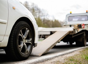 Co dělat, když se vám porouchá auto:Tipy odborníků pro bezpečnost a rychlé opravy 