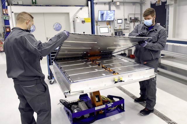 Jsou elektrické autobaterie škodlivé pro životní prostředí? Zkoumání skutečného dopadu. 