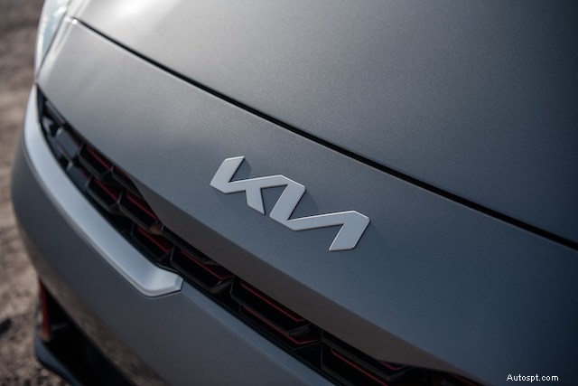 Odhalení původu ikonických značek automobilů 