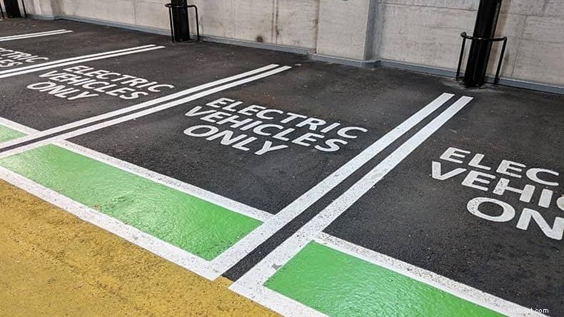 Nejlepší průvodce nabíjením elektromobilů:Jednoduché kroky a cenové tipy